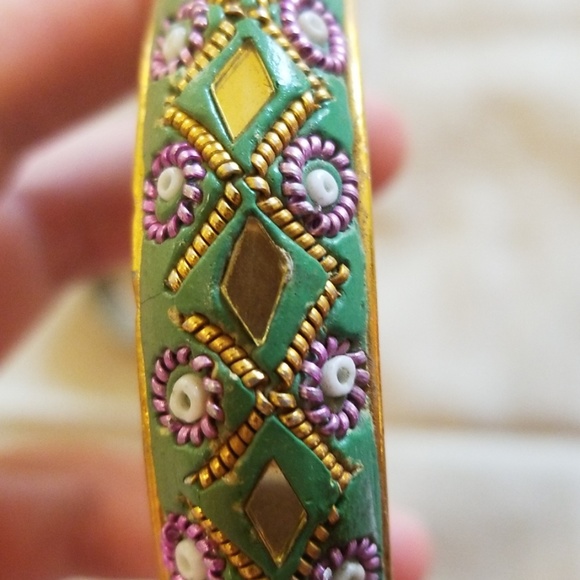 Bundle of 2 Vintage Bangle Bracelets - Picture 5 of 6